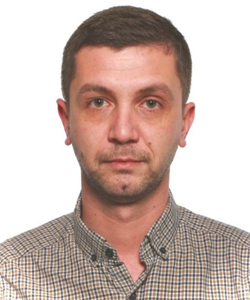 Мартин Николов
